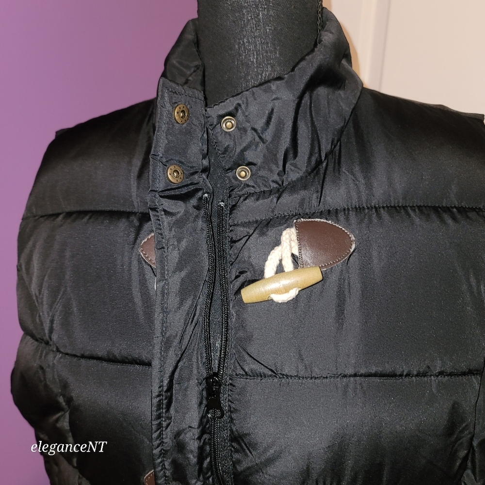Arizona Jeans Black Puffer Vest with Toggle Closures Sz: 1X - Picture 8 of 12